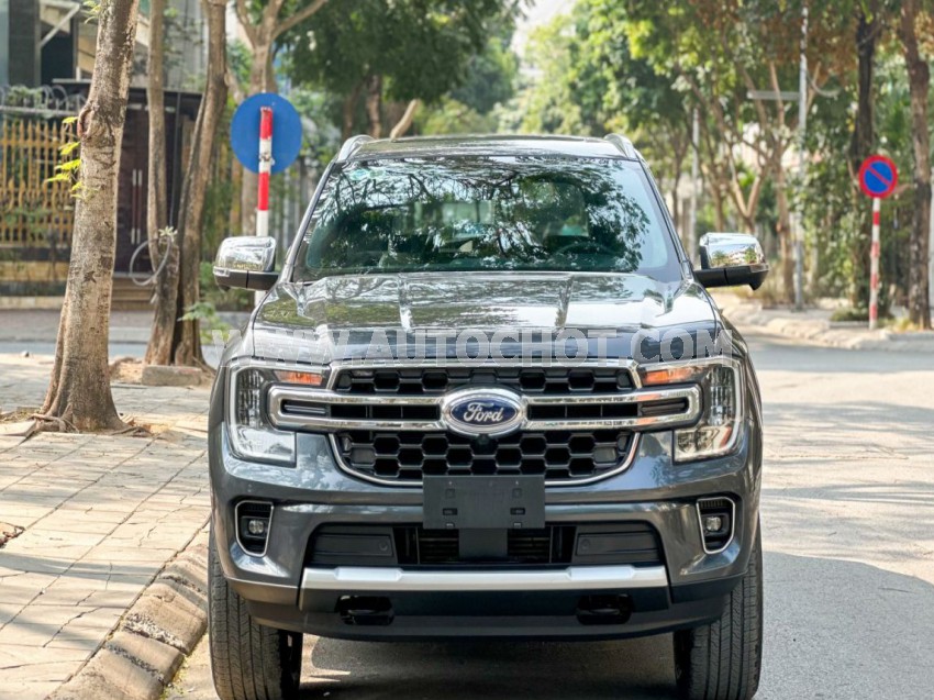 Ford Everest Titanium 2.0L 4x2 AT 2023