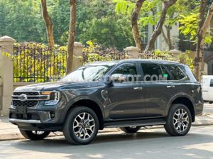 Xe Ford Everest Titanium 2.0L 4x2 AT 2023