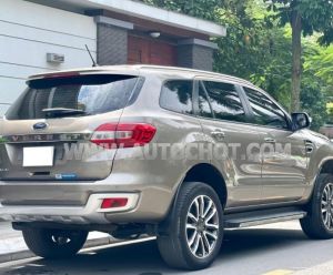 Xe Ford Everest Titanium 2.0L 4x2 AT 2020