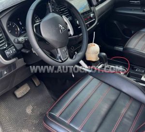 Xe Mitsubishi Outlander 2.0 CVT 2022