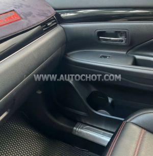 Xe Mitsubishi Outlander 2.0 CVT 2022