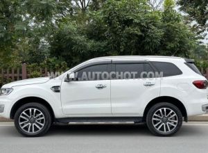 Xe Ford Everest Titanium 2.0L 4x2 AT 2020