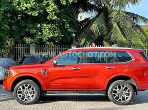 Xe Ford Everest Titanium 2.0L 4x2 AT 2023