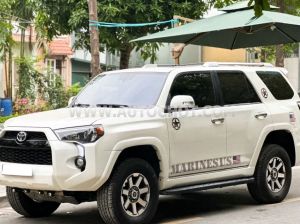 Xe Toyota 4 Runner SR5 2011