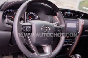 Xe Toyota Fortuner 2.4G 4x2 AT Legender 2021