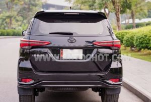 Xe Toyota Fortuner 2.4G 4x2 AT Legender 2021