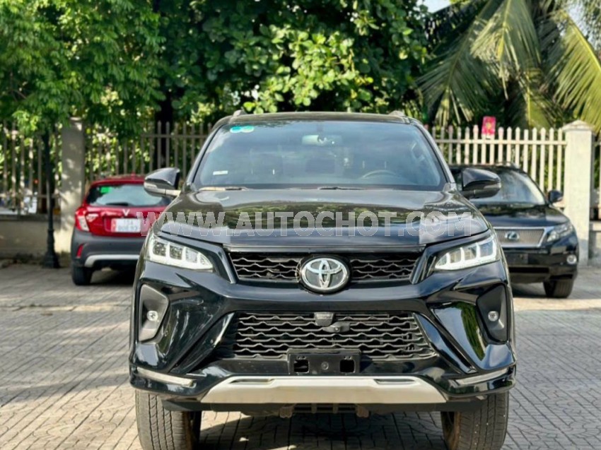 Toyota Fortuner Legender 2.4L 4x2 AT 2022