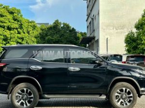 Xe Toyota Fortuner Legender 2.4L 4x2 AT 2022