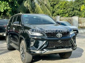 Xe Toyota Fortuner Legender 2.4L 4x2 AT 2022