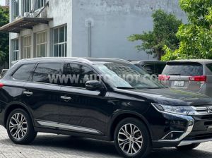 Xe Mitsubishi Outlander Premium 2.0 CVT 2022