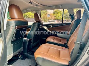 Xe Toyota Innova 2.0V 2018