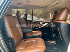 Xe Toyota Innova 2.0V 2018