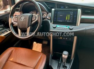 Xe Toyota Innova 2.0V 2018