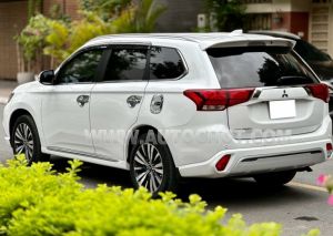 Xe Mitsubishi Outlander 2.0 CVT 2022