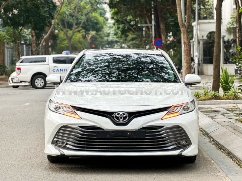 Toyota Camry 2.5Q 2019