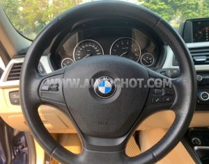 Xe BMW 3 Series 320i 2014