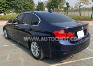 Xe BMW 3 Series 320i 2014