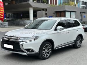 Xe Mitsubishi Outlander 2.0 CVT 2018