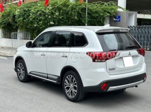 Xe Mitsubishi Outlander 2.0 CVT 2018