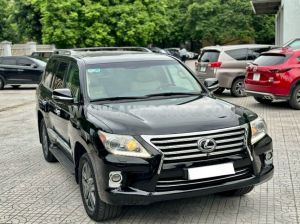 Xe Lexus LX 570 2013