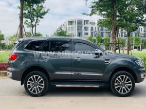 Xe Ford Everest Titanium 2.0L 4x2 AT 2019