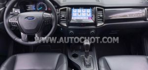 Xe Ford Everest Titanium 2.0L 4x2 AT 2019