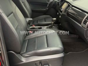 Xe Ford Everest Titanium 2.0L 4x2 AT 2019