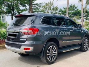 Xe Ford Everest Titanium 2.0L 4x2 AT 2019