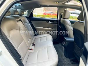 Xe Kia Cerato 1.6 AT Luxury 2020