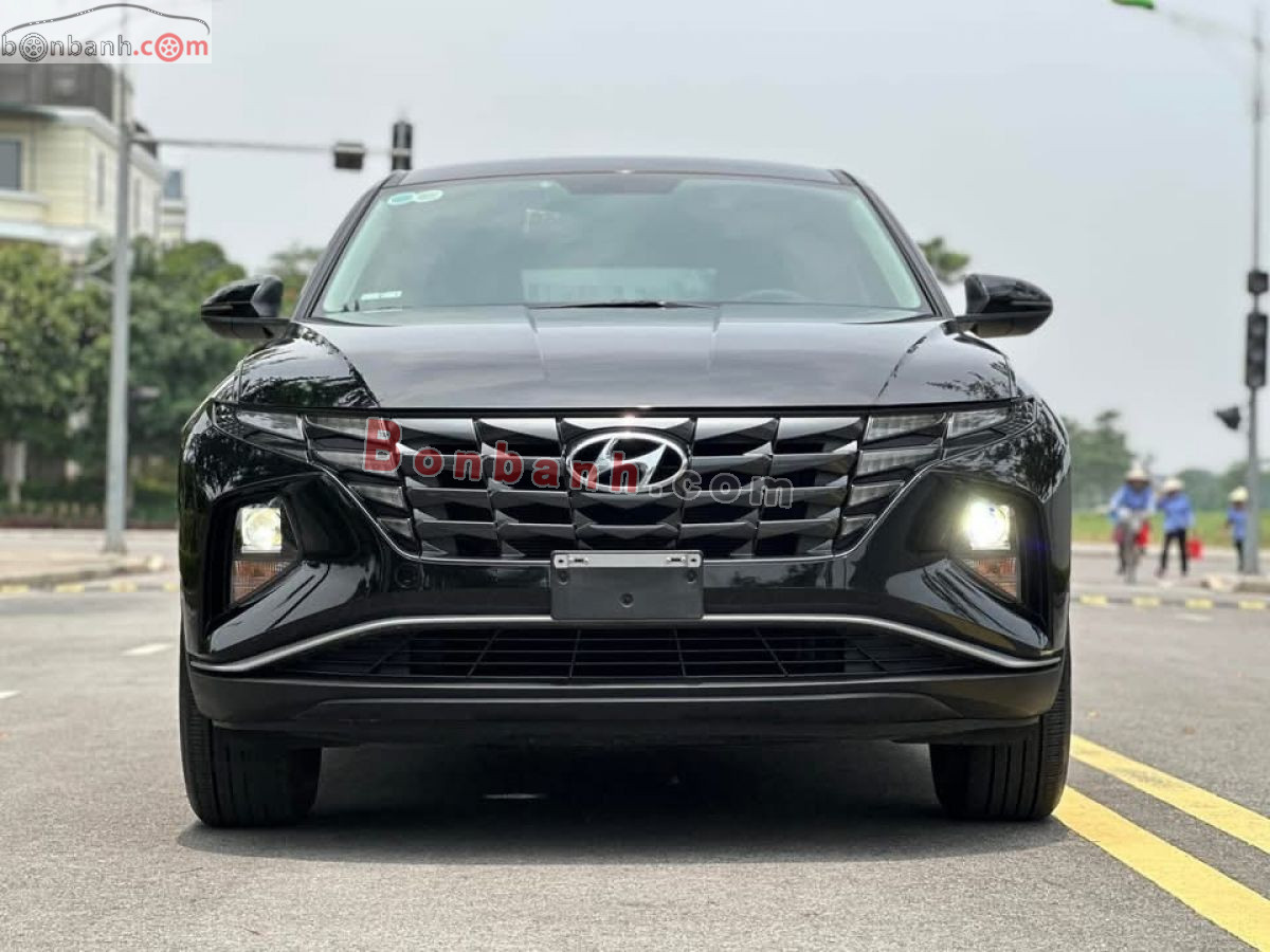 Hyundai Tucson 2.0 AT Tiêu chuẩn 2022