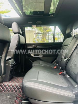Xe Ford Everest Titanium 2.0L 4x2 AT 2024