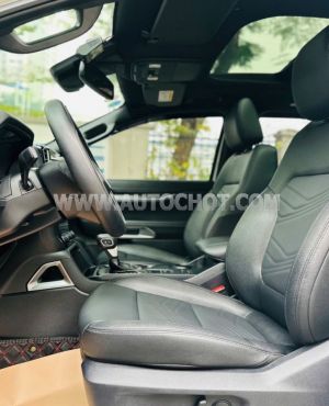 Xe Ford Everest Titanium 2.0L 4x2 AT 2024