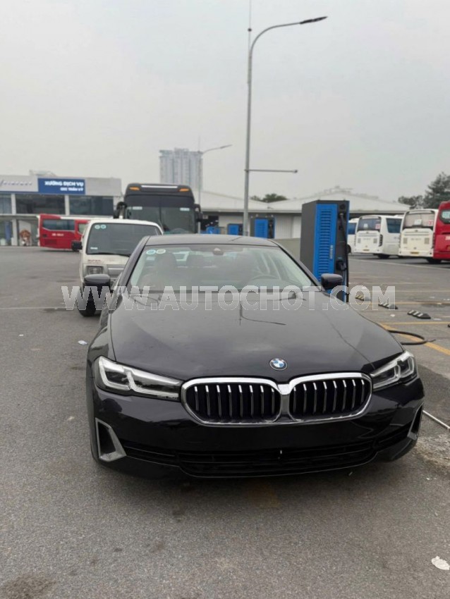 BMW 5 Series 520i Luxury 2021