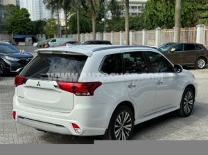 Xe Mitsubishi Outlander Premium 2.0 CVT 2022