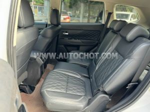 Xe Mitsubishi Outlander Premium 2.0 CVT 2022