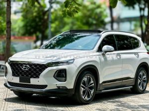 Xe Hyundai SantaFe Premium 2.4L HTRAC 2019