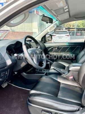 Xe Toyota Fortuner 2.7V 4x4 AT 2016