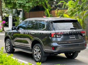 Xe Ford Everest Titanium 2.0L 4x2 AT 2022