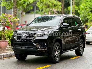 Xe Toyota Fortuner 2.4G 4x2 MT 2021