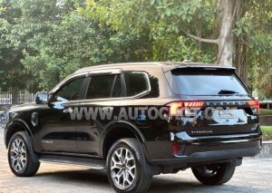 Xe Ford Everest Titanium Plus 2.0L 4x4 AT 2022