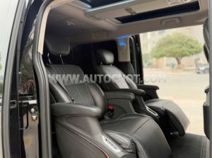 Xe Peugeot Traveller Premium 2022