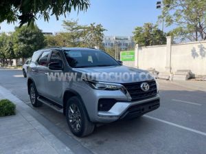 Xe Toyota Fortuner 2.7V 4x2 AT 2021