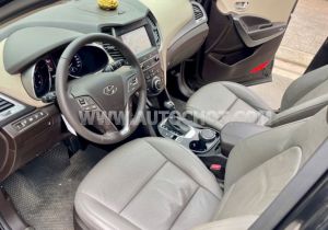 Xe Hyundai SantaFe 2.4L 4WD 2018