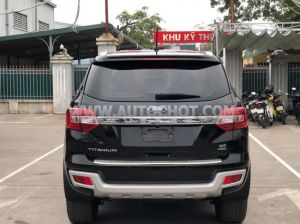 Xe Ford Everest Titanium 2.0L 4x4 AT 2018