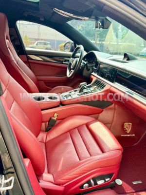 Xe Porsche Panamera 4 Executive 2017