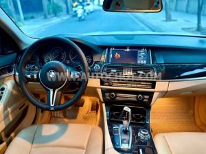 Xe BMW 5 Series 520i 2012