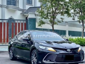 Xe Toyota Camry 2.5Q 2021