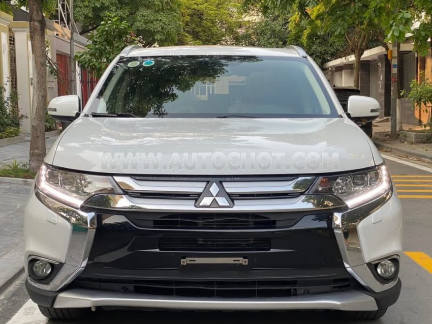 Mitsubishi Outlander 2.0 CVT Premium 2018