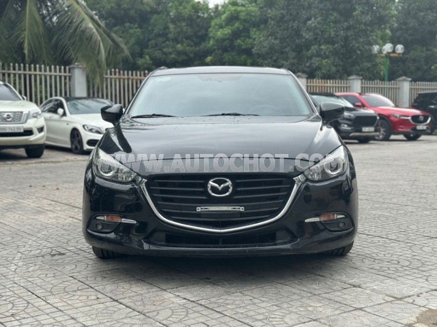 Mazda 3 1.5 AT 2018