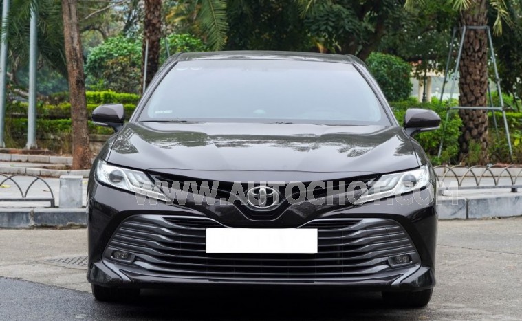 Toyota Camry 2.5Q 2020